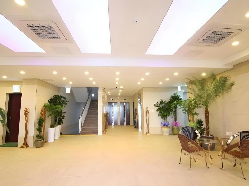 Sea View Hotel Jeju Exterior foto