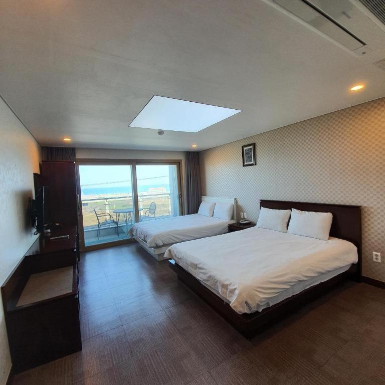 Sea View Hotel Jeju Exterior foto